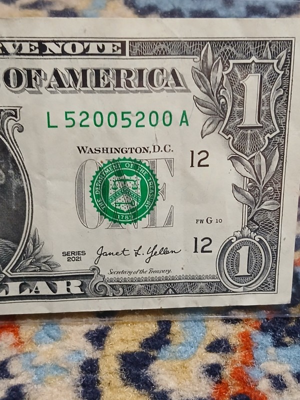 2013 Washington Dollar Repeater Banknote Serial # L52005200A