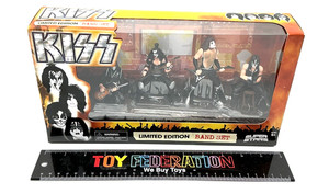 Kiss Limited Edition Band Set | eBay
