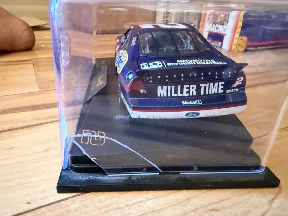 Rusty Wallace FORD Taurus #2 Miller Lite California Raced Win Version Revell - Image 4 of 4