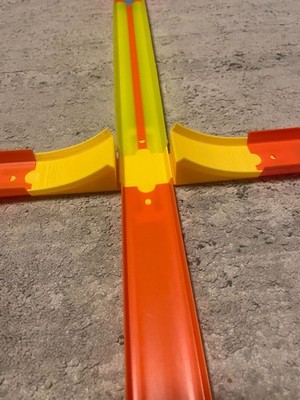 Hot Wheels Track Builder System Crash Zone 4 Way Intersection Gravity Drop Lot