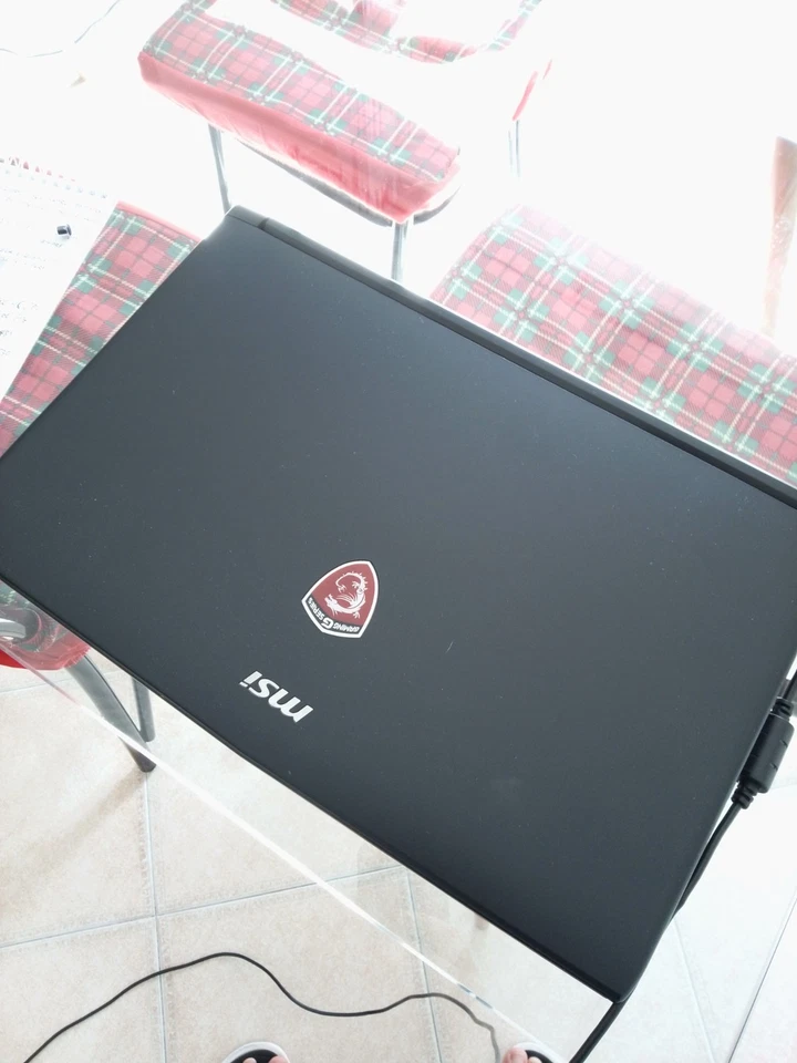 Laptop msi GP62 (Funzionante con dei difetti) Intel i7 8 GB RAM - Immagine 2 di 4