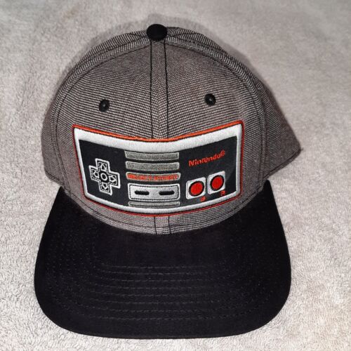 Nintendo NES Retro Video Game Controller Snapback Baseball Hat Cap One-Size  Gray