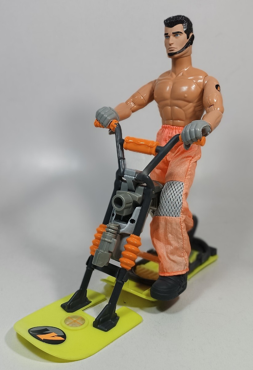 HASBRO VTG 2000 ACTION MAN 12