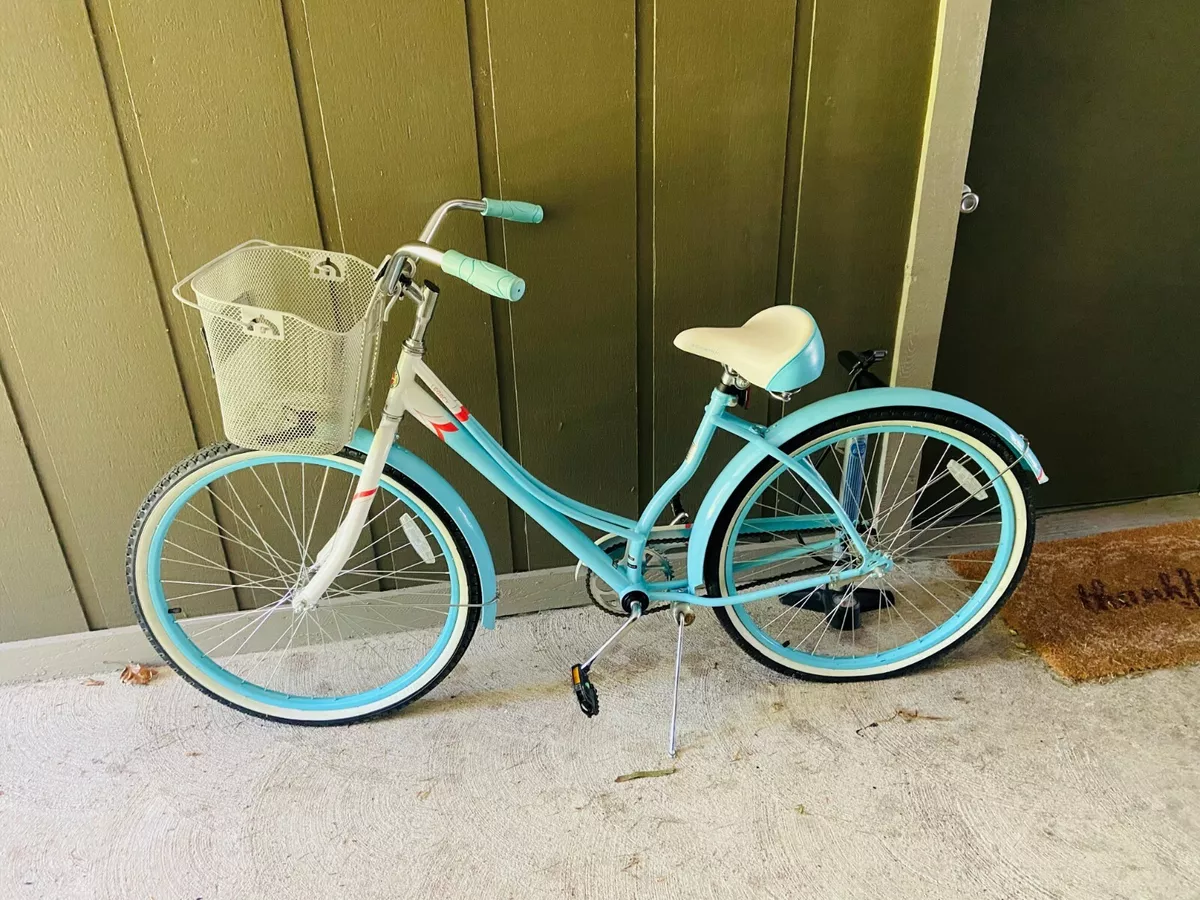 Classic 26 Schwinn Legacy Cruiser Bike