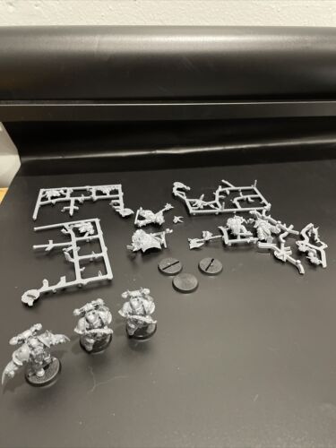 Warhammer 40k Chaos Space Marines Chosen Squad x6 Draznicht Champion OOP See Pic - Picture 1 of 7