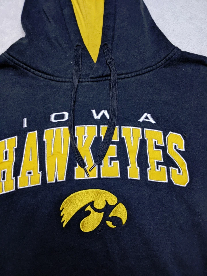 Iowa Hawkeyes Mens M Black Yellow Hoodie Kangaroo Pocket NCAA - Image 4 of 4