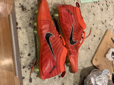 Nike Vapor Ultimate TD Flyknit Red Black Football Cleats Mens Size