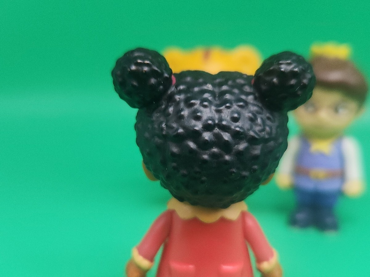 Daniel Tiger's Neighborhood Friends Prince Wednesday Miss Elaina