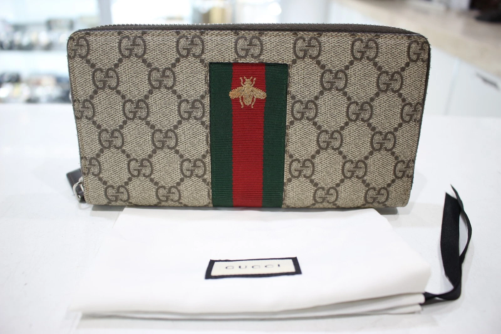 Gucci GG Supreme Monogram Web Bee Zip Around Wallet Coated Canvas