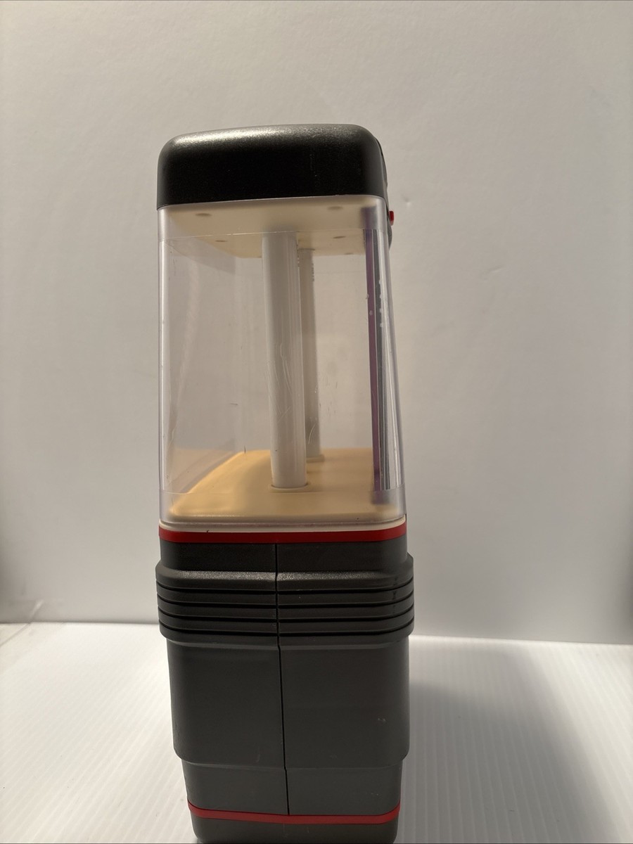 Coleman Twin Tube Fluorescent Battery-Operated Lantern Lamp Model