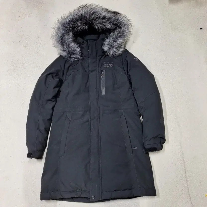 Mountain Hardware Down Puffer Jacket - Size 95 - image 2