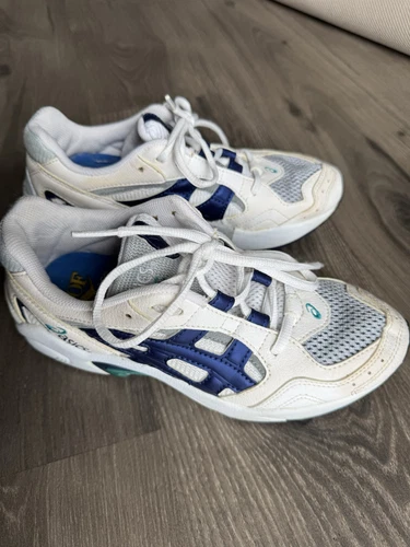 Vintage Asics 7.5 bianco blu corsa performance sport allenamento casual