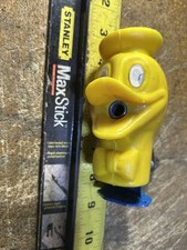 Vtg 1960s Walt Disney Donald Duck Yellow Pencil Sharpener Table Mount
