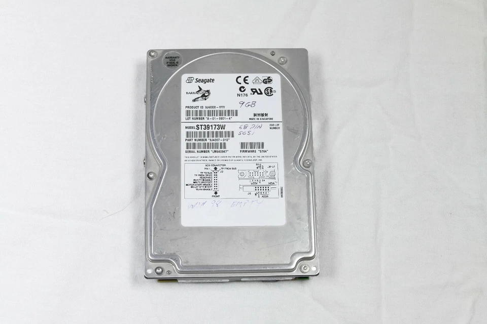 Seagate ST39173W 9GB SCSI 68 PIN Firmware 5764 - Image 2 of 4