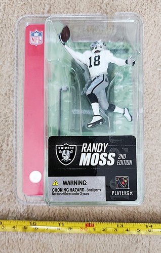 McFarlane SportsPicks 2005 NFL Mini "3" Randy Moss Oakland Raiders NIB NFL HOF - Picture 2 of 4