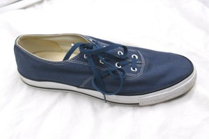 converse loafers