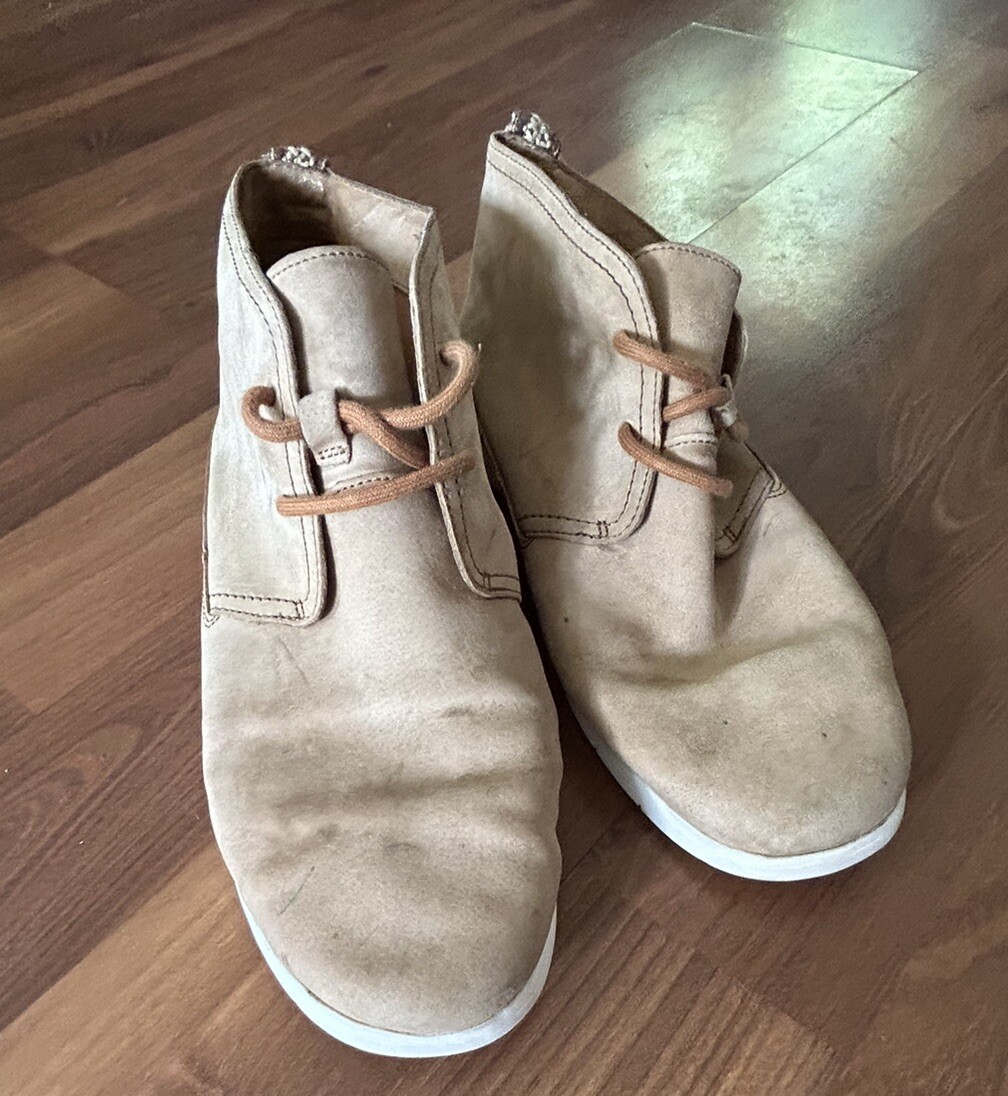 UGG Freamon Suede Mens Size 11 Leather Brown Chukka Boots  display picture 1