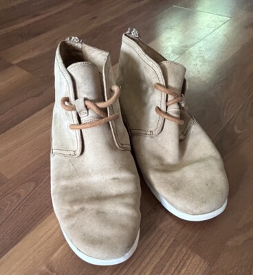 UGG Freamon Suede Mens Size 11 Leather Brown Chukka Boots  display picture 1