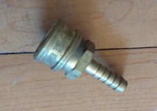 Female 1/4" Quick Connect Socket Coupler to 1/4" Hose Barb, Brass - Parker