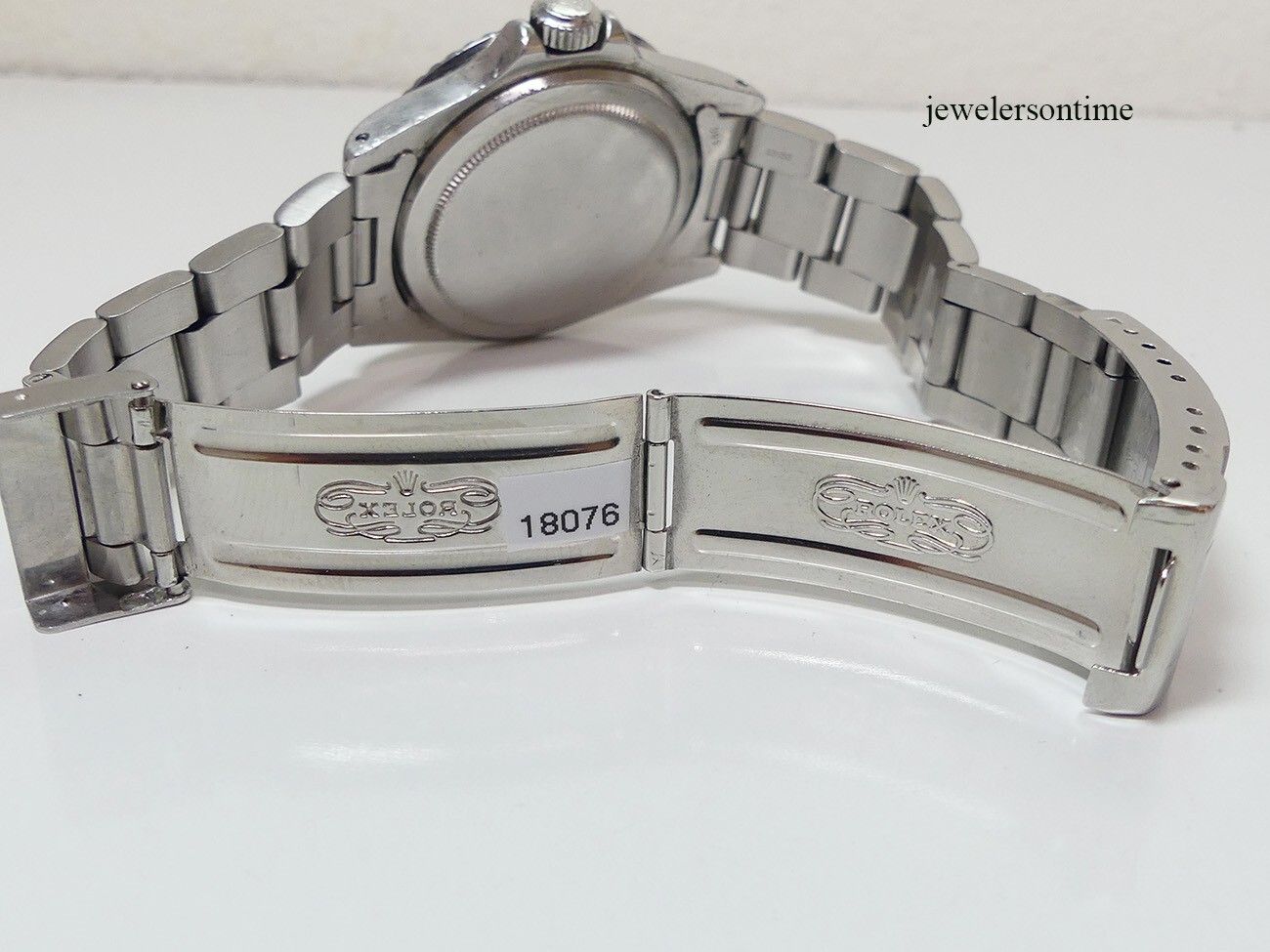 Vintage Rolex SS Red Submariner 1680 "2.7" million series, ghost bezel image 5