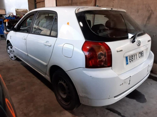 8264113040 Caja Reles/Fusibles para TOYOTA COROLLA (E12) 2004 8521937 - Imagen 8 de 10