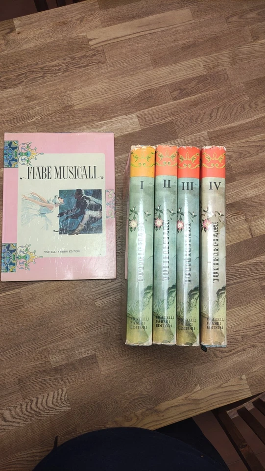 Tutte Le Fiabe. Edizione Artistica VV 1-4.  + Fiabe Musicali. Fabbri Editori. 62 - Immagine 2 di 4