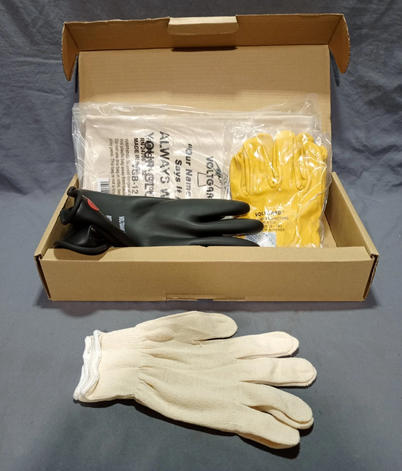 Novax Class O Rubber Insulating Gloves Kit Size 10 + Leather Protectors