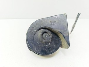 BMW 7 E65 E66 2004 Vorne links Hupe Signalhorn Fanfare 0055306 UST124055