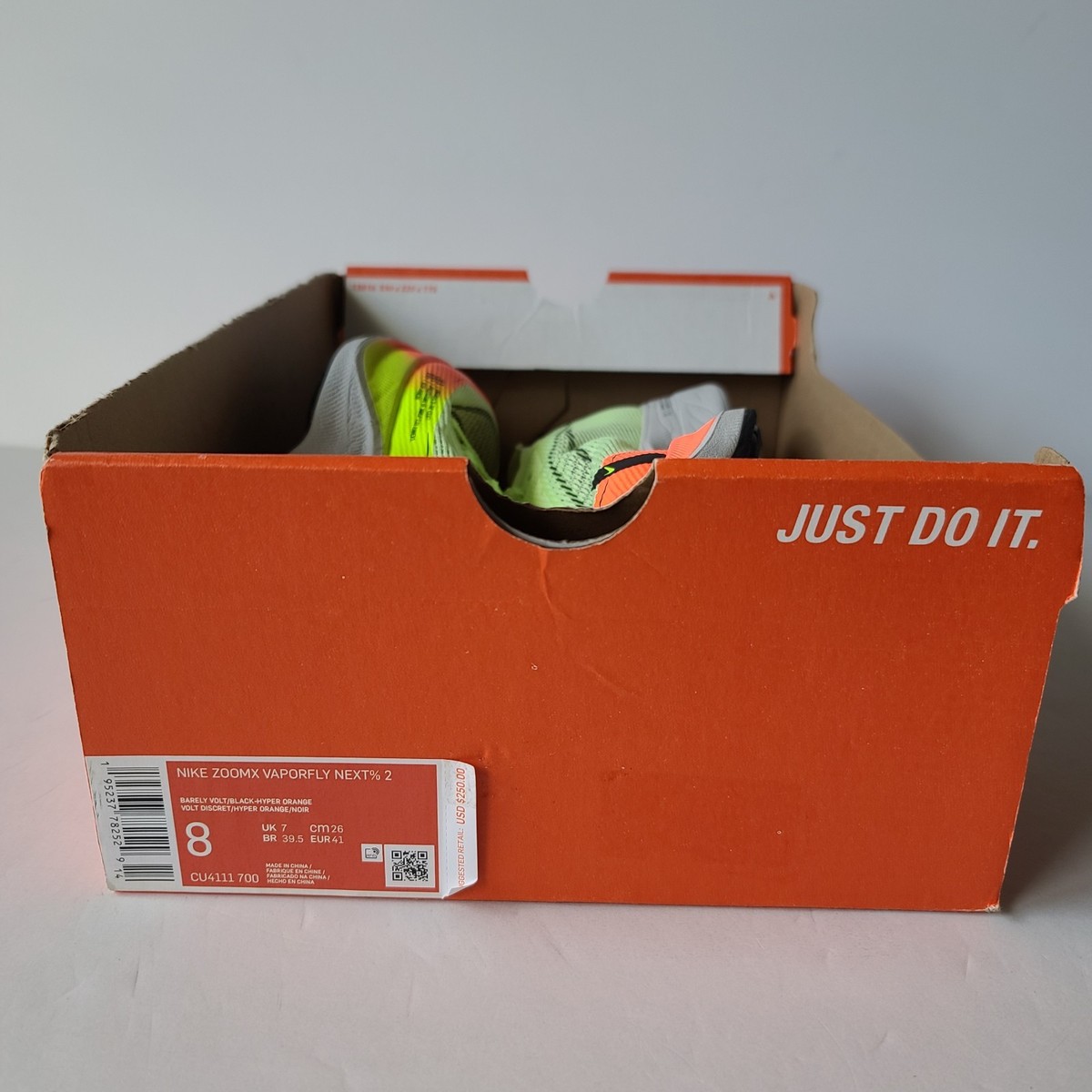 Nike ZoomX Vaporfly Next% 2 Volt Hyper Orange CU4111-700  display picture 3