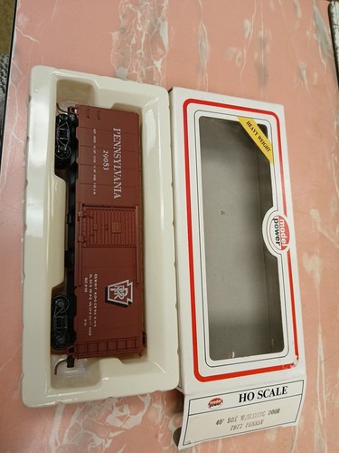 Coche de caja modelo Power HO Pennsy 40' #7977 puerta corredera en caja usado | Condition: Used