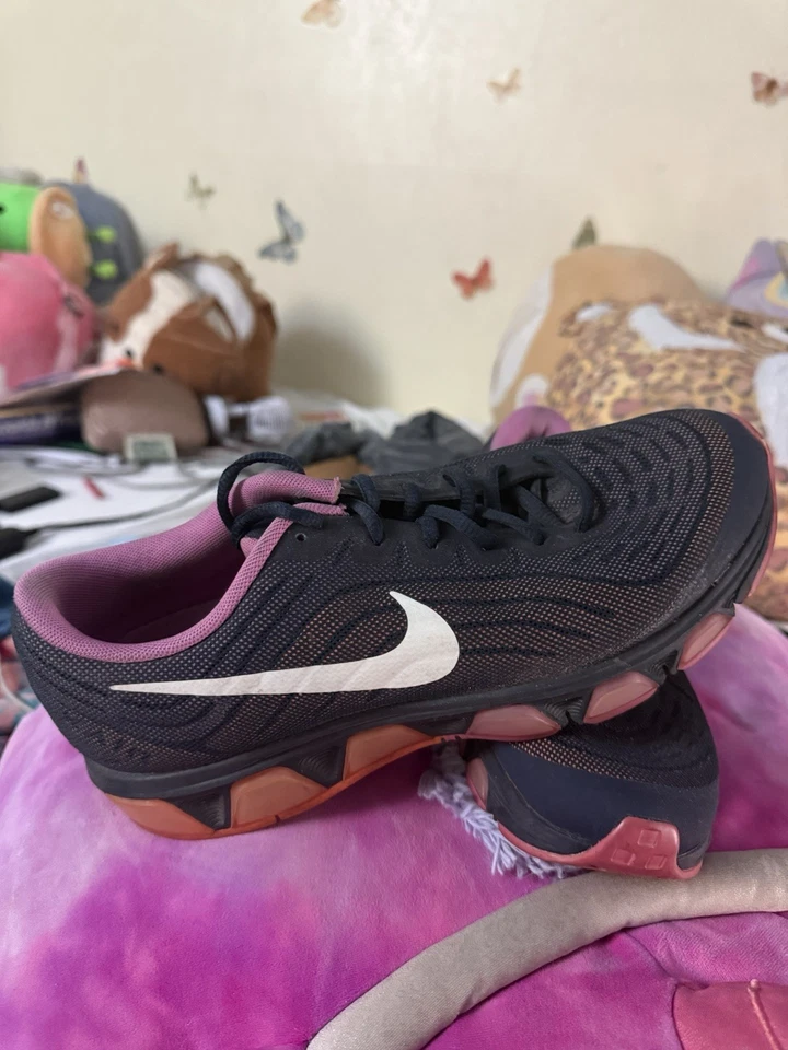 Zapatos para correr Air Max Tailwind 6 rosa y naranja para mujer talla 8,5 Foto 2 de 4