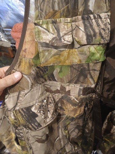 Remington Realtree Camo Turkey Hunting Vest Size M/L Reg Good Shape See Pics - Picture 6 of 8