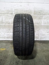 1x P23535r19 Pirelli P Zero Pz4 Ao1 832 91 Y Used Tire 2353519