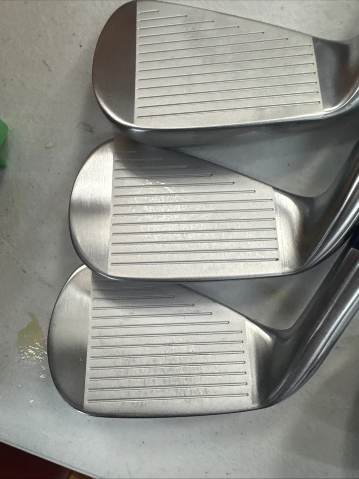 CALLAWAY APEX TI FUSION EISEN 6-PW,AW GRAPHIT ACCRA 95i PURED REGULAR FLEX - Bild 4 von 4