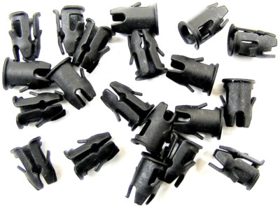 Ford Emblem Mounting Clips V-375480-S | O'Neill Vintage Ford UK - Foto 14