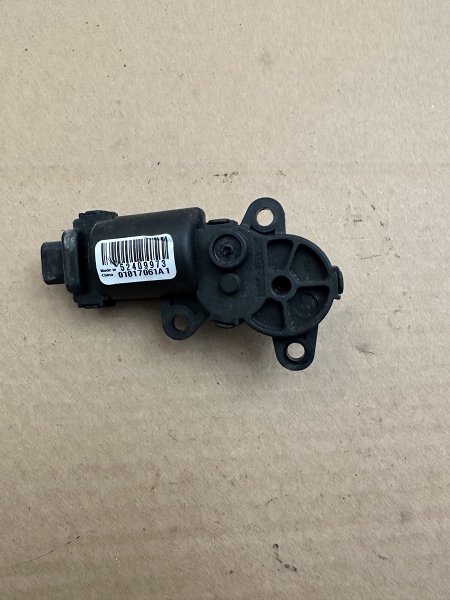 05-13 CORVETTE C6 HEATER A/C BLEND DOOR ACTUATOR MOTOR 52409973 | eBay