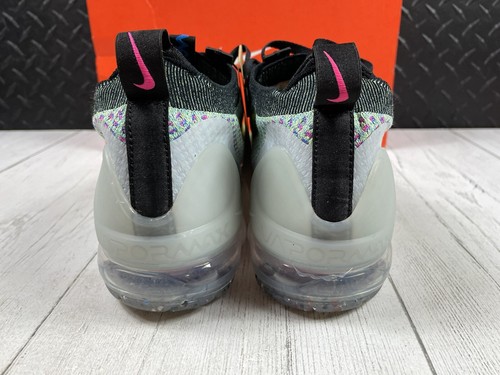 Size 9.5-New Nike Air Vapormax Flyknit Next Nature Shoes DX3368 700 Volt/Black - Picture 7 of 12