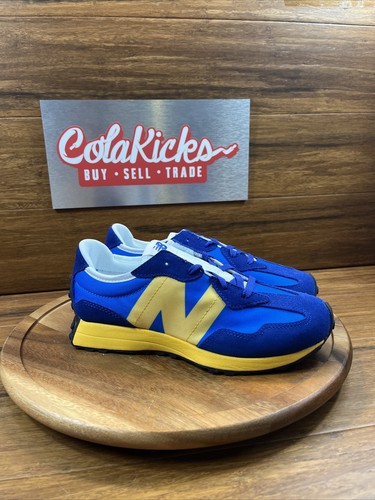 boot stretching device