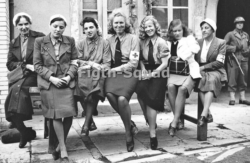 WW2 Picture Photo 1945 Cherbourg German nurses captured by the