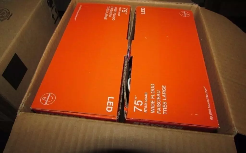 Sylvania 74929 1 LED 5 6