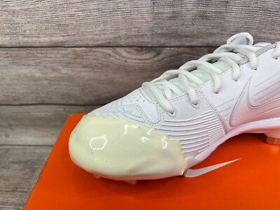 nike softball pitching cleats