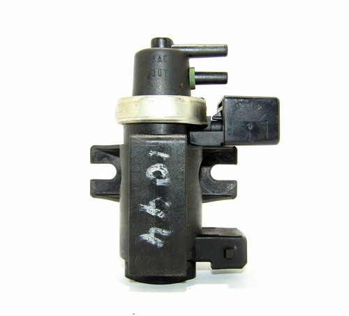 BMW 3 E46 2001 Vakuumventil Magnetventil VACUUM SOLENOID REGULATOR 2247906