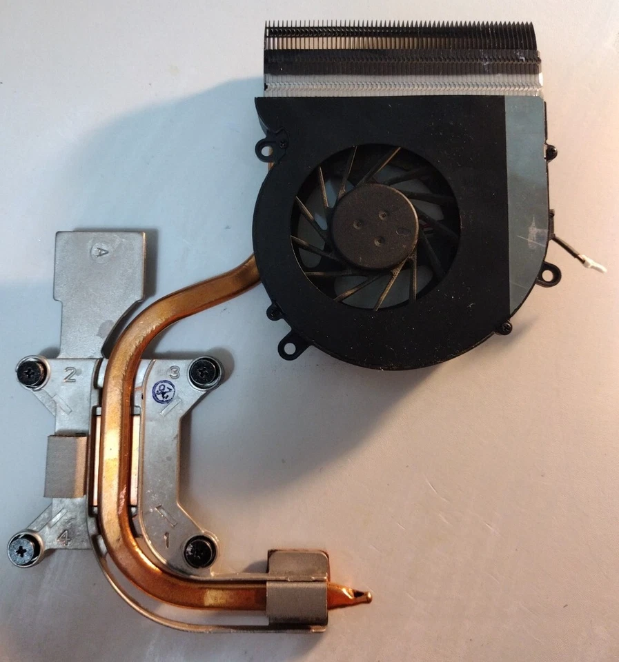 490503-001 480481-001 HP PAVILION DV7-1745dx DV7-1000 Cooling Fan & Heatsink - Image 2 of 4