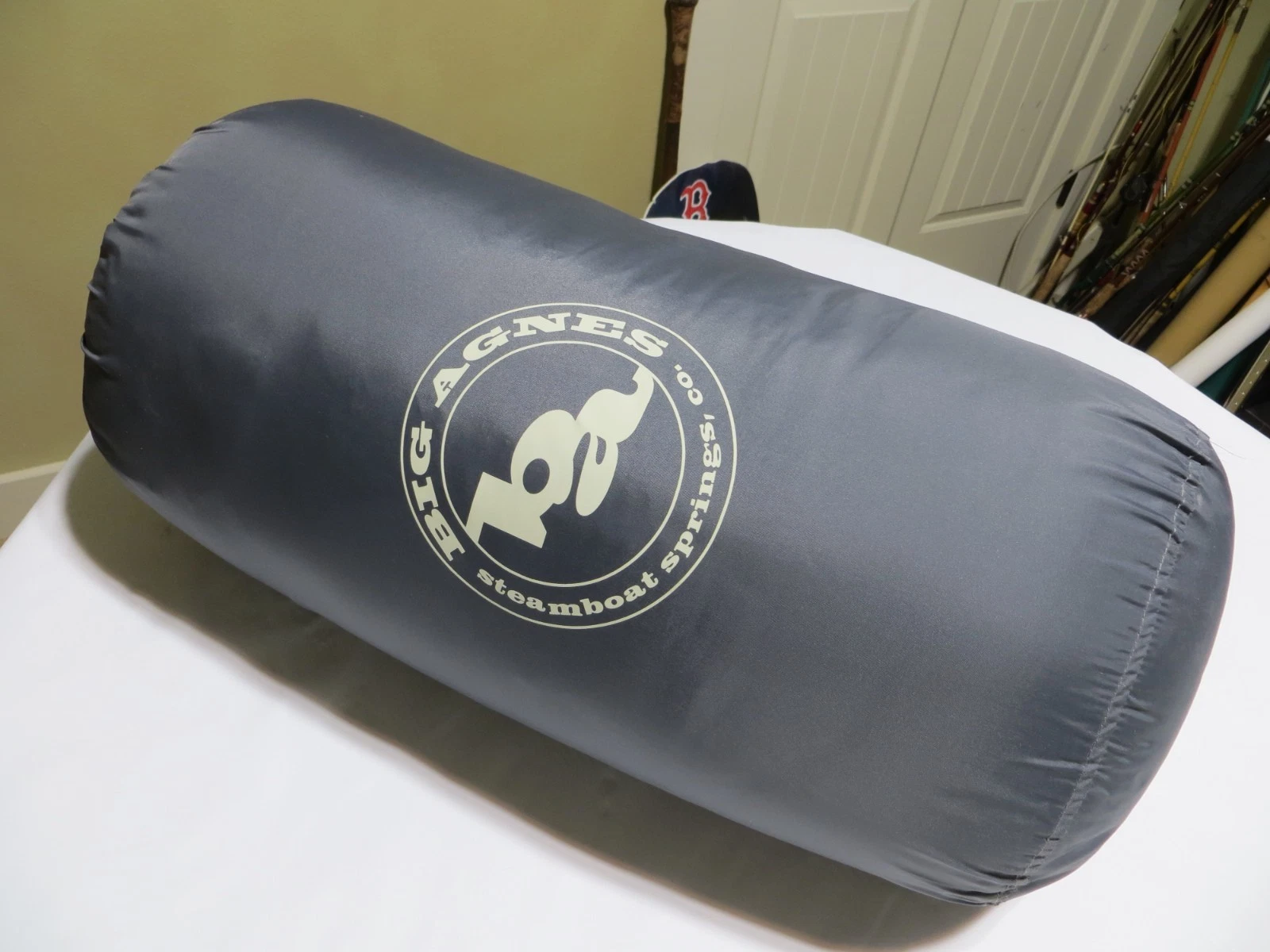 Big Agnes Ethel 0 Degree Sleeping Bag Goose Down Purple & Grey 70" CLEAN !
Opens in a new window or