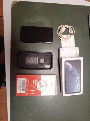 Apple iPhone XR - 128GB - Schwarz (Ohne Simlock) , Guter Zustand