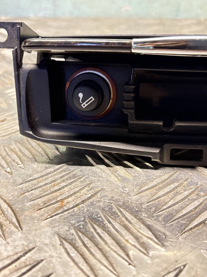 Ashtray with Cigarette Lighter for Ford Mondeo 2008 - image 3 of 4