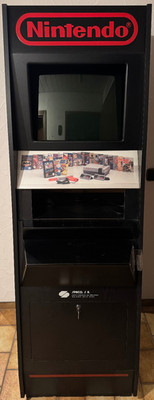 Orig. Nintendo Entertainment System NES M18A M82 Spain Store Display Kiosk Sign