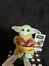 NWT The Child Plush with Food Star Wars Mandalorian Baby Yoda Plush