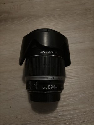 Objektiv Canon EF-S 18-200mm F3.5-5.6 IS Bildstabilisator 72 mm Filtergewinde
