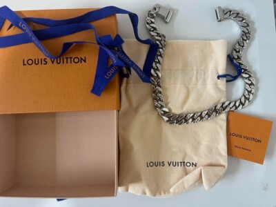 LOUIS VUITTON COLLIER LV CHAIN LINKS NECKLACE M68272 MONOGRAM 48.5